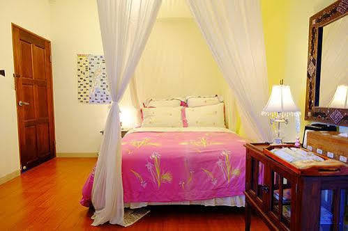 Spring Garden Homestay Hualien City Exterior photo